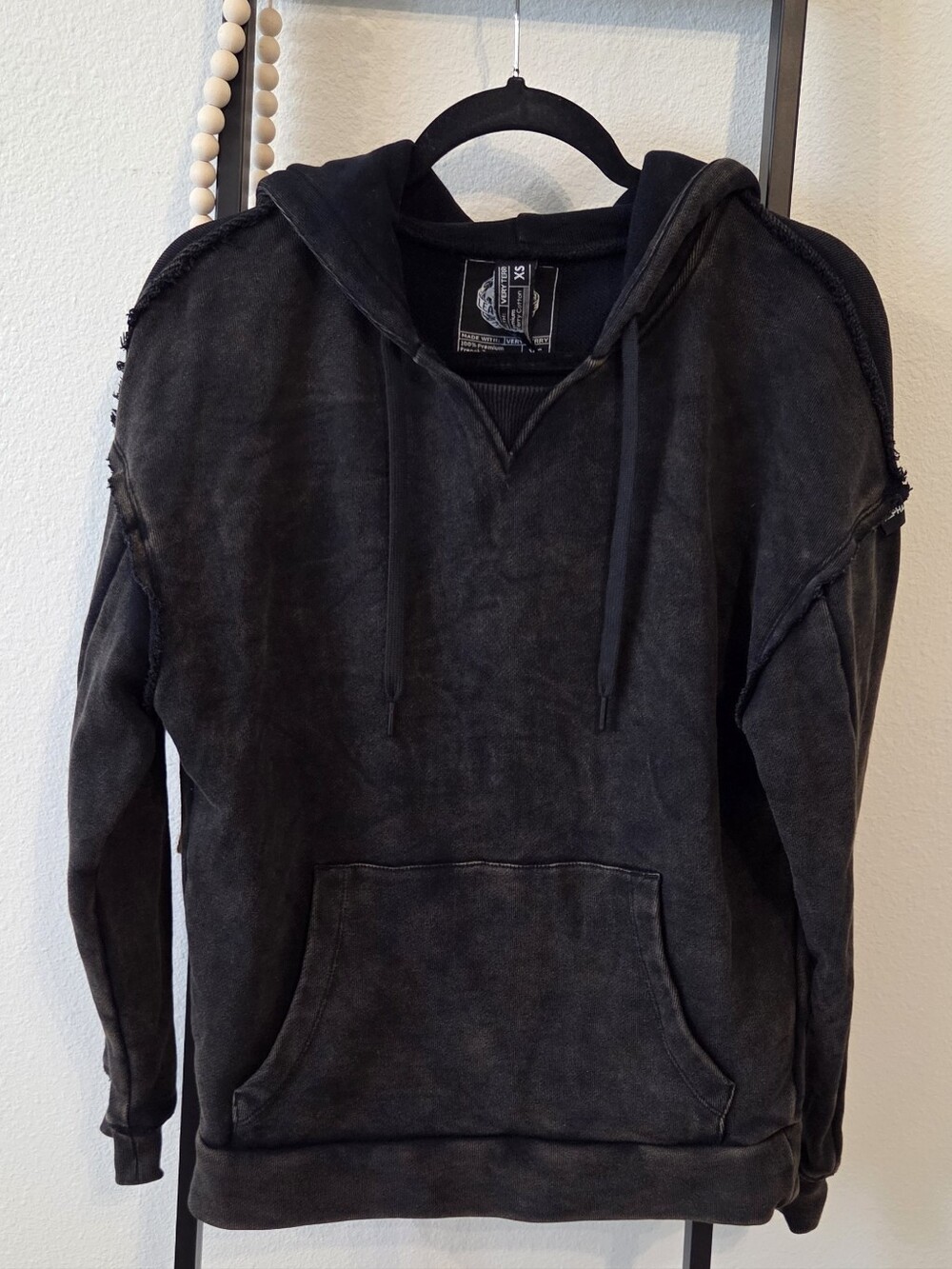 Alphalete Be More Hoodie – Women's XS – Washed Black/Acid Wash
